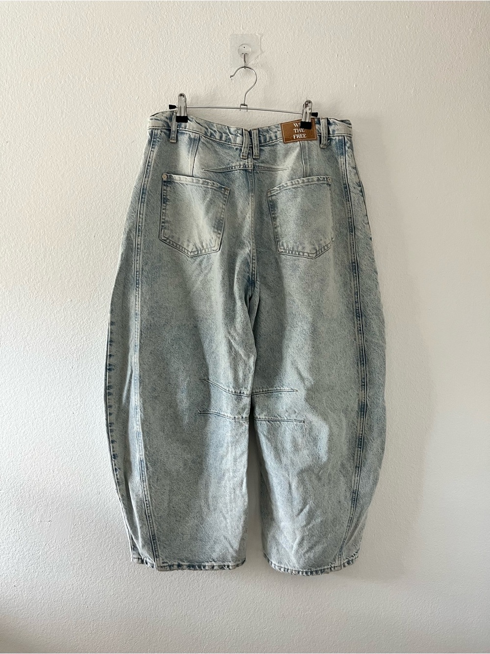 Free People We The Free Good Luck Mid-Rise Barrel Jeans Aegean Slouchy 31 - Picture 7 of 9